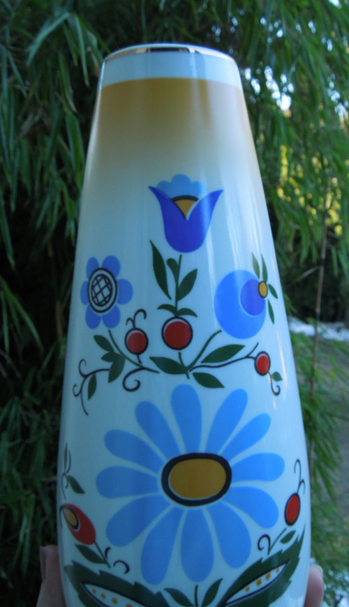 Velká stará porcelánová váza — foto 3