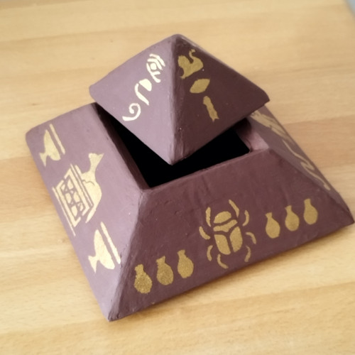 Krabička jako pyramida — foto 2