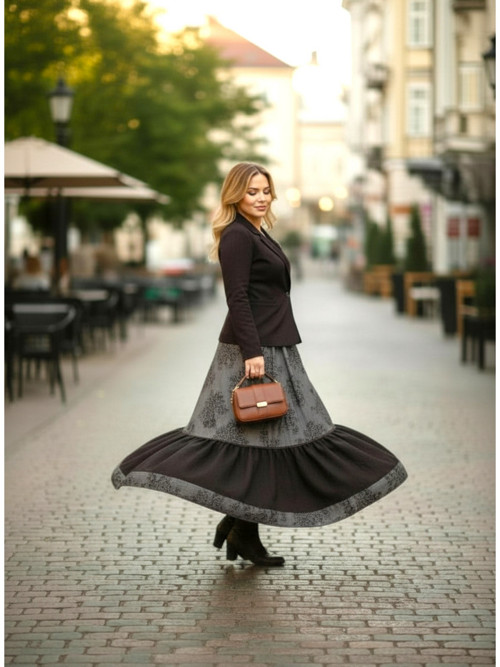 Sukně veskrze romantická:) — foto 4
