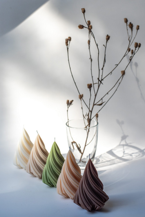 Modern Swirl Christmas Tree — foto 2