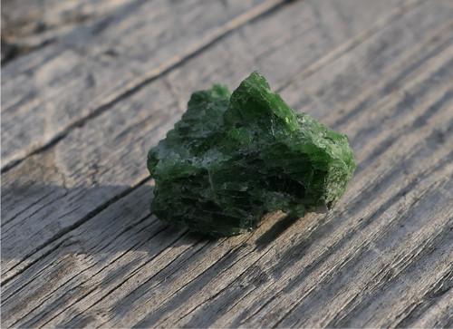 Surový chromdiopsid V2173 — foto 5