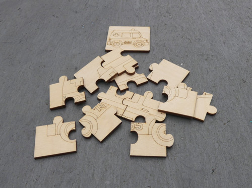 Puzzle k domalování - Sanitka — foto 3