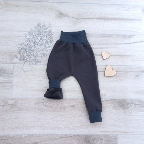 Zateplené baggy šedá (vel.92) — foto 3