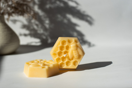 Honeycomb candle — foto 2