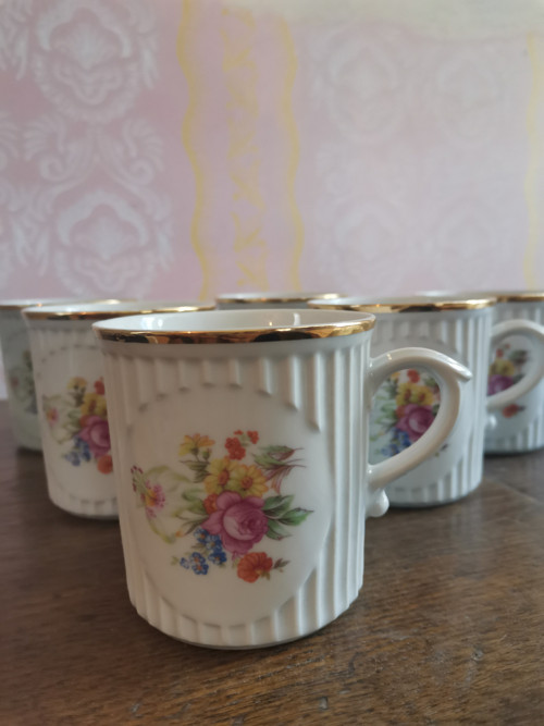 Porcelánové hrnky — foto 3