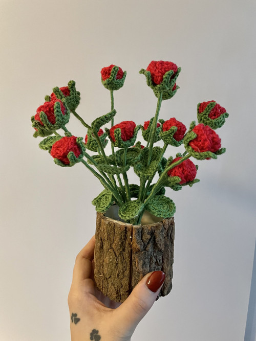 Háčkovaná květina mini růžičky — foto 5