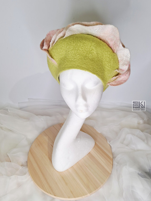 Baret - Růže — foto 5