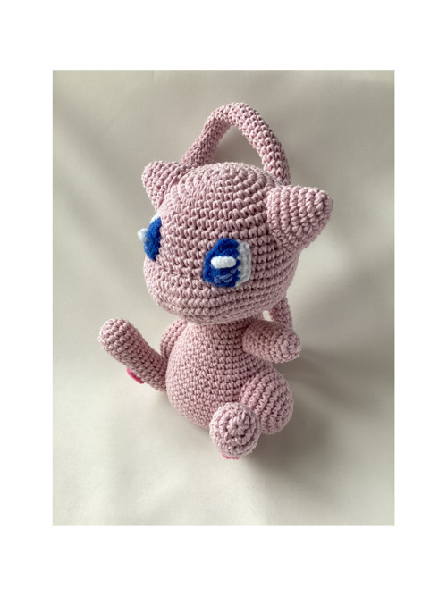 Háčkovaný pokémon Mew — foto 2