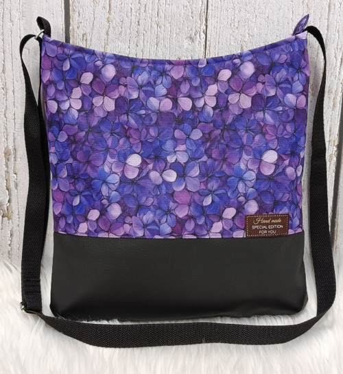 Crossbody ( Fialky ) — foto 2