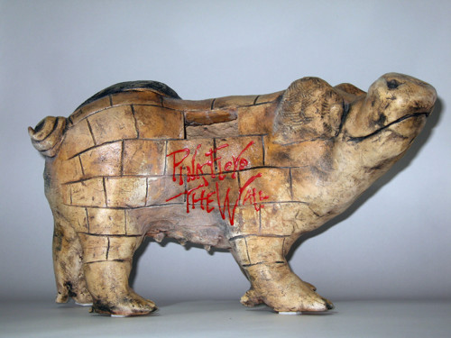 Prase The Wall Pink Floyd — foto 3