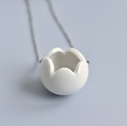 Porcelánový náhrdelník - Contemplation — foto 2