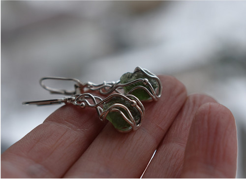 Náušnice s vltavíny — foto 5