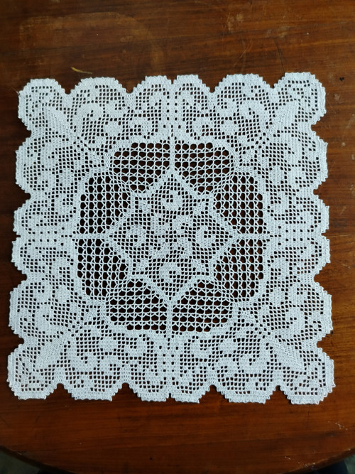 Háčkovaná čtvercová dečka Ornament — foto 3