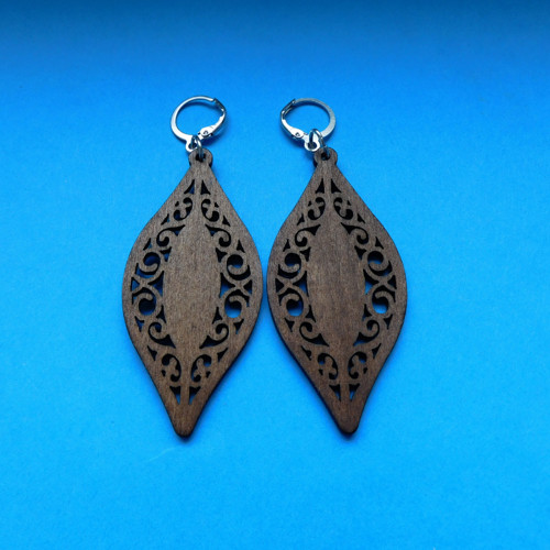 Naušnice dřevěné větší lístky — foto 4