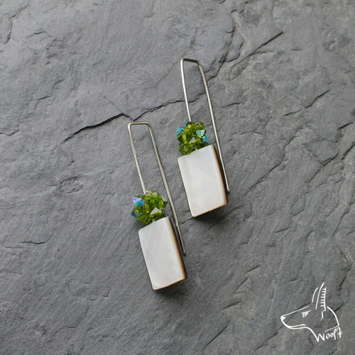 Perleťové náušnice design Woolf — foto 4