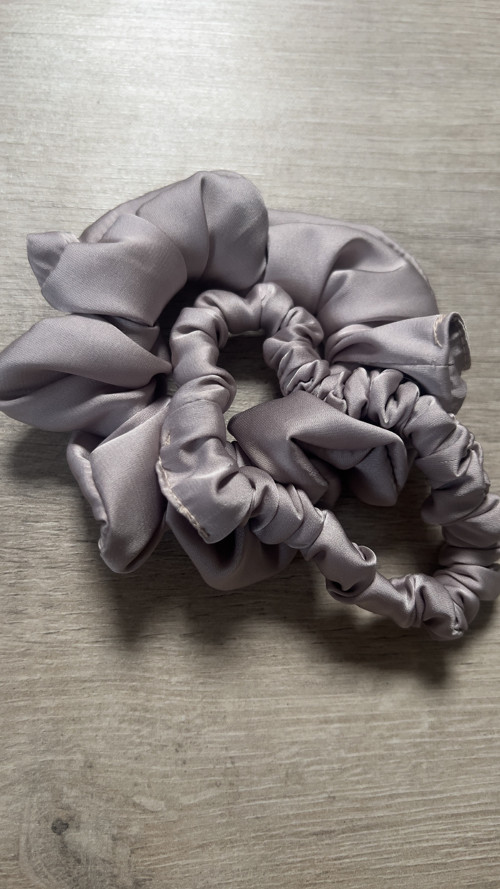 Scrunchies- světlá mocca — foto 4