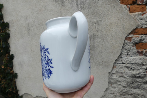 Modrý dotek...porcelánový džbán, Československo — foto 2