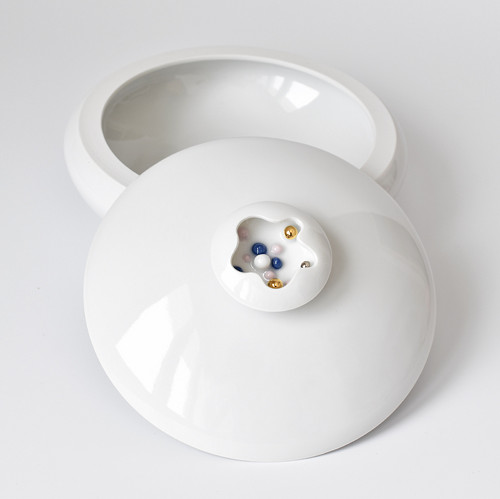 Porcelánová dóza - Tajemství — foto 2