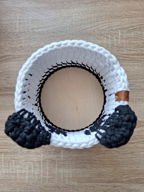 Háčkovaný košík-panda — foto 4