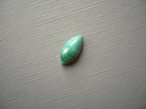 Kabošon - malachit 12 mm, č.40Cf — foto 2