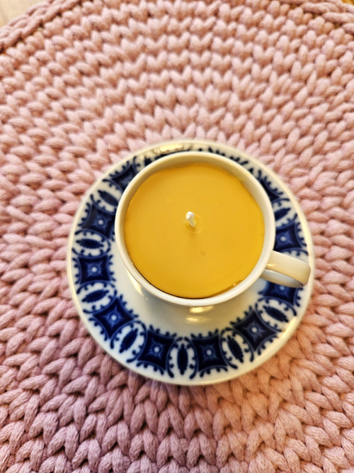 Svíčka z včelího vosku — foto 3
