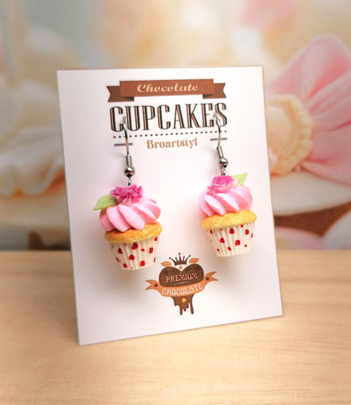 Jahůdkový cupcake s růžičkou — foto 3