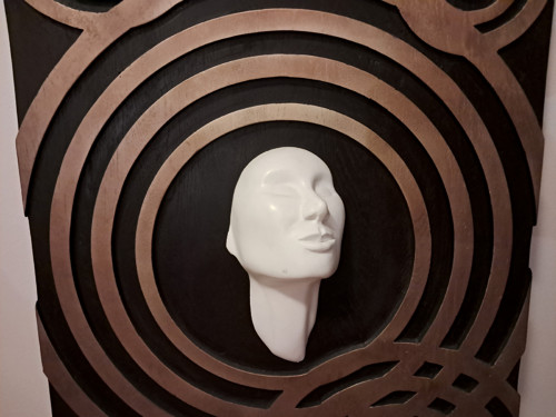 Žena mezi kruhy — foto 5