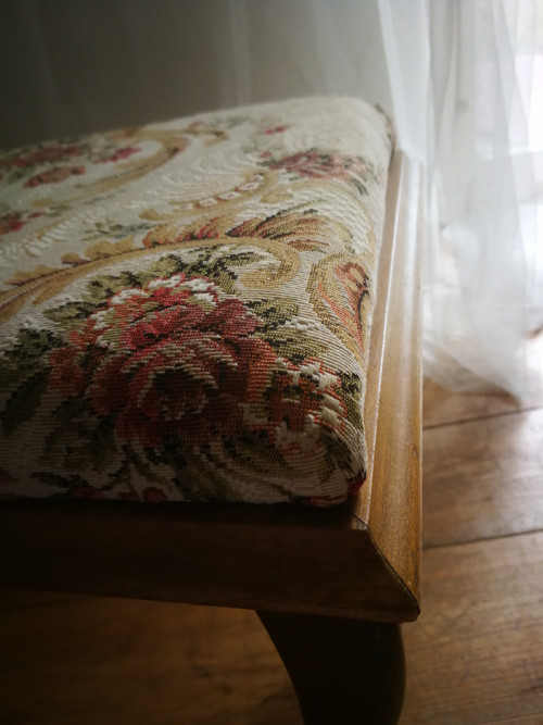 Stolička s gobelínovým čalouněním — foto 6