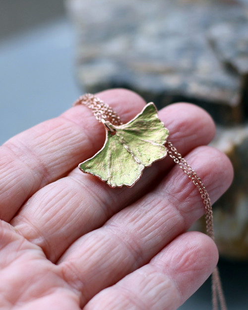 Drobný náhrdelník Ginkgo No.2 — foto 2