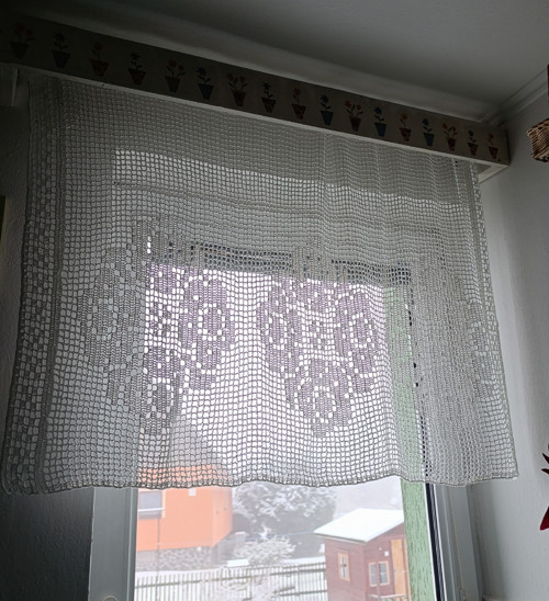 Záclonka - tři kytice — foto 3