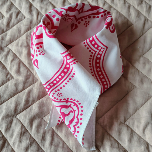 Šátek — foto 2