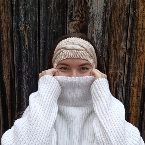 Čelenka dámská pudrová — foto 3