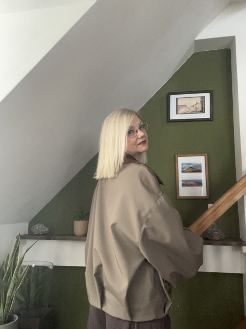 Bunda khaki s manšestrovým límcem — foto 4