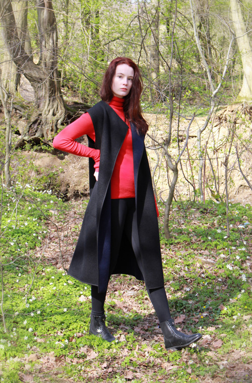 Vesta vlněná oboustranná (modrá/černá) — foto 2