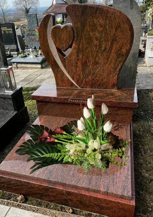Smuteční dekorace do exterieru — foto 2