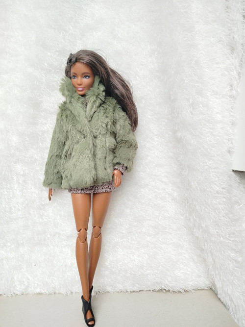 Kožíšek pro Barbie — foto 2