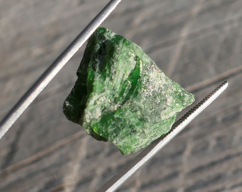 Surový chromdiopsid V2341 — foto 3