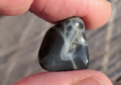 Obsidián pavoučí (18 mm) V2375 — foto 3