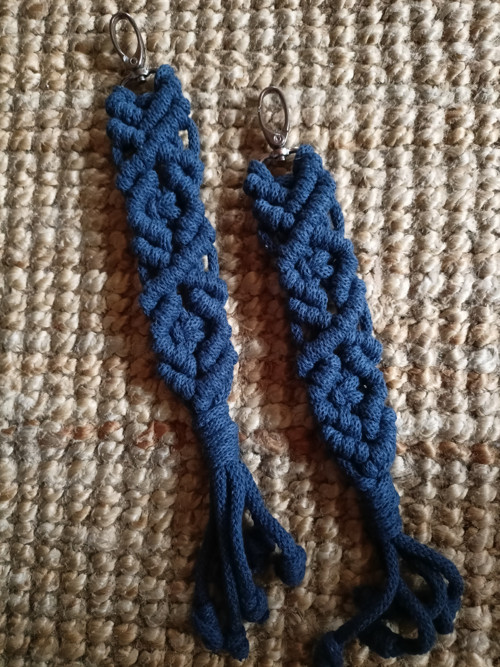 Macrame modrý přívěsek na klíče... — foto 4