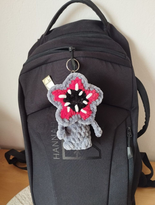 Háčkovaný MINI Demogorgon — foto 4