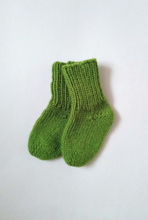 Pletené ponožtičky - 8,5 cm — foto 2