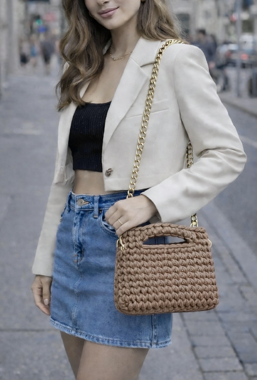 Háčkovaná crossbody kabelka — foto 3