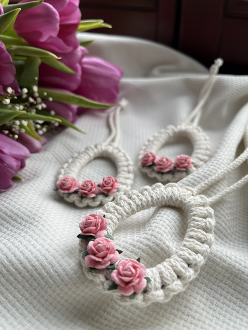 Macrame velikonoční vajíčko s růžičkami — foto 4