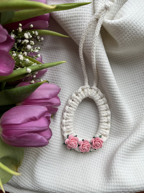 Macrame velikonoční vajíčko s růžičkami — foto 2