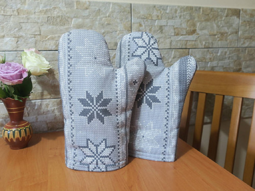 Chňapka dlouhá - Šedý vzor — foto 2