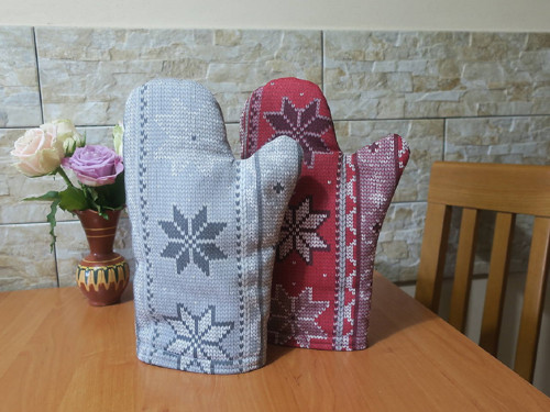 Chňapka dlouhá - Šedý vzor — foto 3