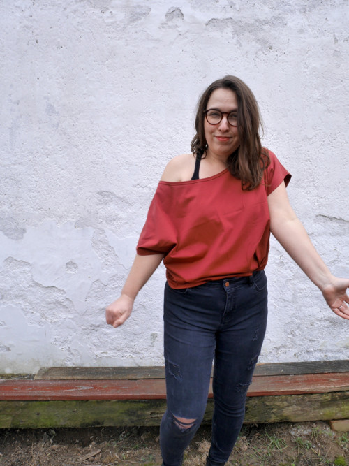 Oversized tričko Véva v terakotové — foto 6