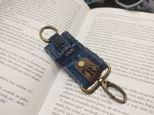 Klíčenka Jeans — foto 6
