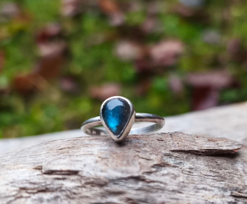 Strieborný (Ag925) Prsteň s Labradoritom — foto 3