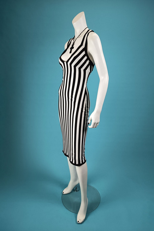 Pruhované šaty Straight stripes — foto 3